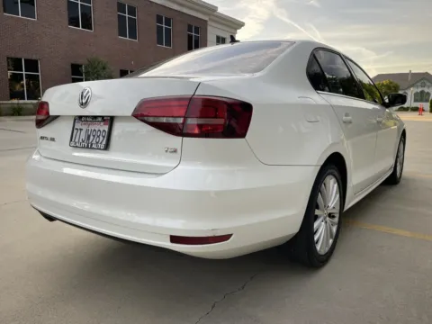 More photos of 2016 Volkswagen Jetta 1.8T SEL FWD at Quality 1 Auto, CA