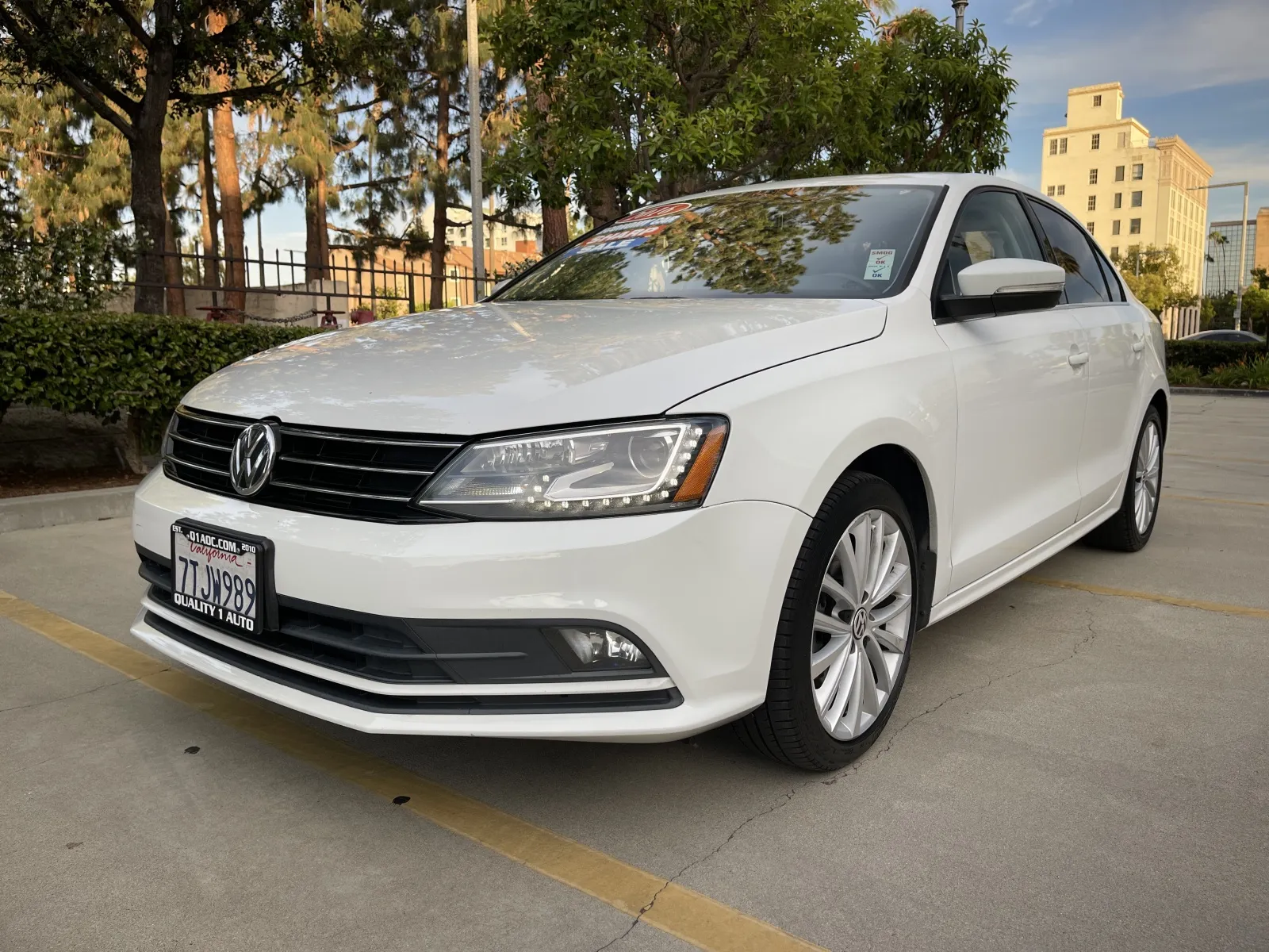 White 2016 Volkswagen Jetta 1.8T SEL FWD for sale in Anaheim, CA