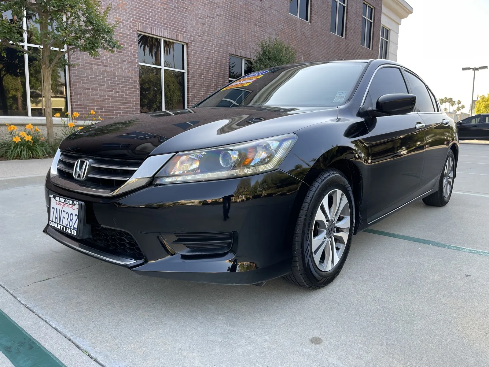 2013 Honda Accord LX Auto's photo