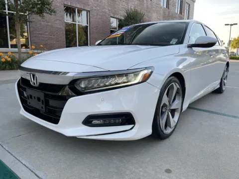 White 2018 Honda Accord 1.5T Touring FWD for sale in Anaheim, CA