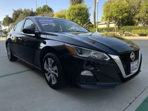More photos of 2021 Nissan Altima 2.5 S at Quality 1 Auto, CA