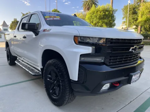 More photos of 2020 Chevrolet Silverado 1500 LT Trail Boss Crew Cab 4WD at Quality 1 Auto, CA