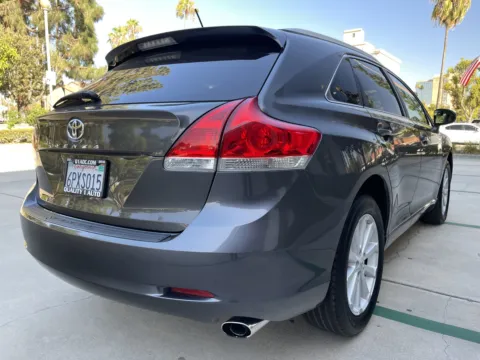 More photos of 2011 Toyota Venza at Quality 1 Auto, CA