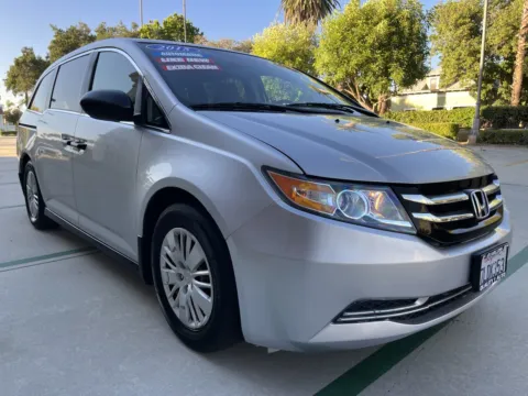 More photos of 2015 Honda Odyssey LX FWD at Quality 1 Auto, CA