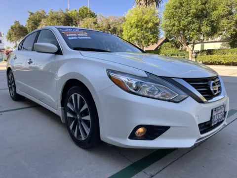 More photos of 2016 Nissan Altima 2.5 SV at Quality 1 Auto, CA