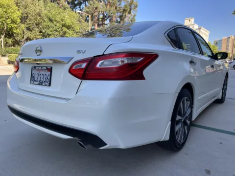 More photos of 2016 Nissan Altima 2.5 SV at Quality 1 Auto, CA
