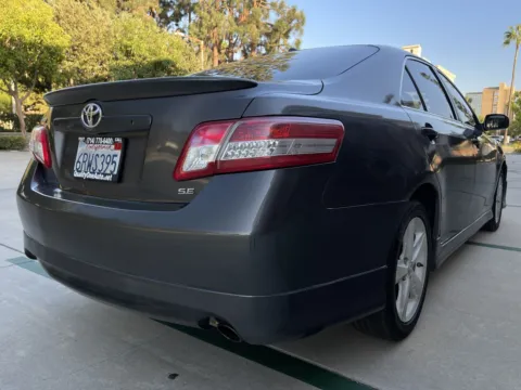 More photos of 2011 Toyota Camry SE at Quality 1 Auto, CA