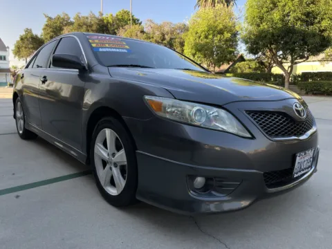 More photos of 2011 Toyota Camry SE at Quality 1 Auto, CA