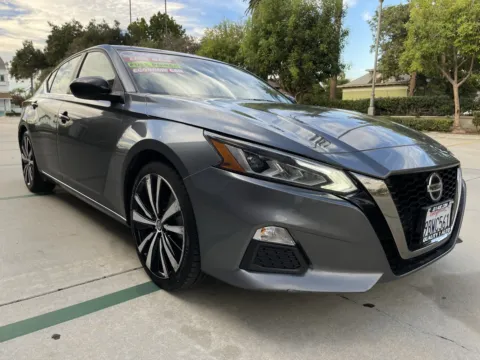 More photos of 2020 Nissan Altima 2.5 SR at Quality 1 Auto, CA