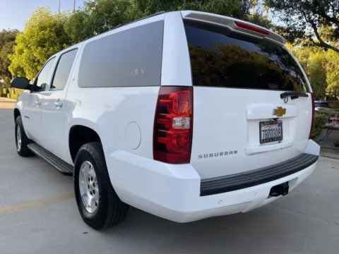 Photos of 2014 Chevrolet Suburban LT RWD for sale in Anaheim, CA at Quality 1 Auto