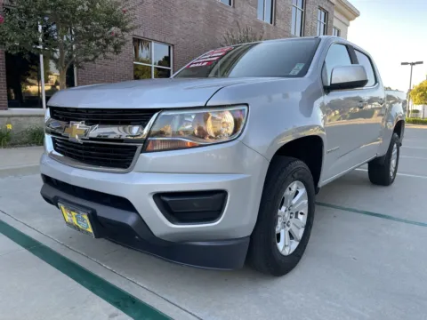 Silver 2019 Chevrolet Colorado LT Crew Cab RWD for sale in Anaheim, CA