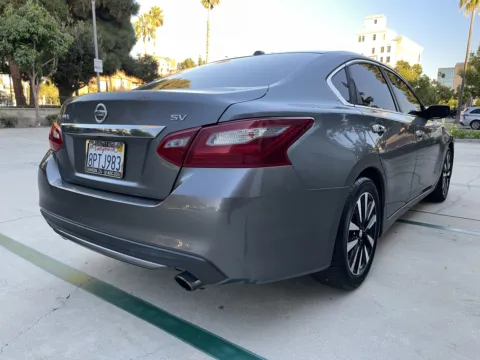 More photos of 2018 Nissan Altima 2.5 SV at Quality 1 Auto, CA