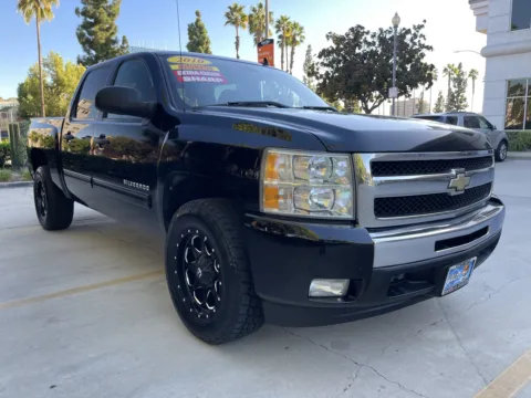 Photos of 2010 Chevrolet Silverado 1500 LT Crew Cab RWD for sale in Anaheim, CA at Quality 1 Auto