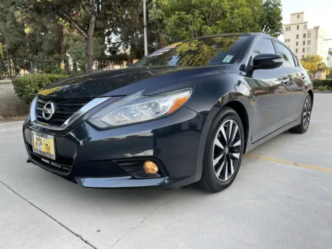 Blue 2018 Nissan Altima 2.5 SL for sale in Anaheim, CA