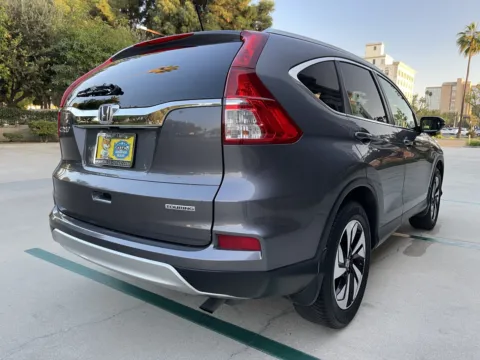 More photos of 2016 Honda CR-V Touring FWD at Quality 1 Auto, CA