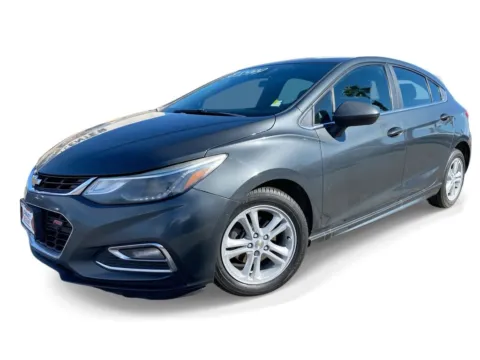 Gray 2018 Chevrolet Cruze LT for sale in Indio, CA