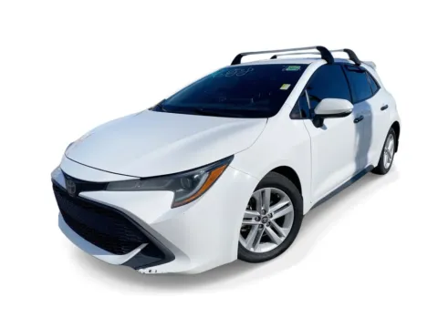 White 2022 Toyota Corolla Hatchback SE for sale in Indio, CA