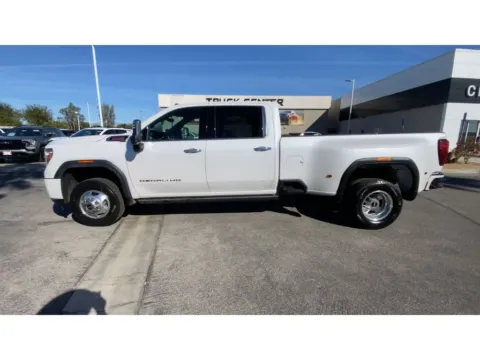 More photos of 2023 GMC Sierra Denali at Chavez-Jessup GMC, CA