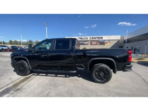 More photos of 2022 Chevrolet Silverado LTZ at Chavez-Jessup GMC, CA
