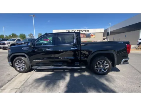 More photos of 2022 GMC Sierra SLT at Chavez-Jessup GMC, CA