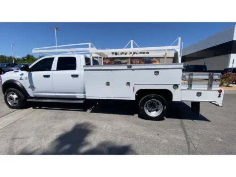 More photos of 2019 Ram 5500 Chassis Tradesman at Chavez-Jessup GMC, CA