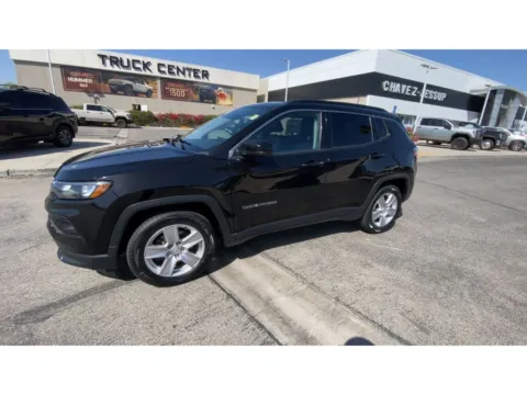 More photos of 2022 Jeep Compass Latitude at Chavez-Jessup GMC, CA