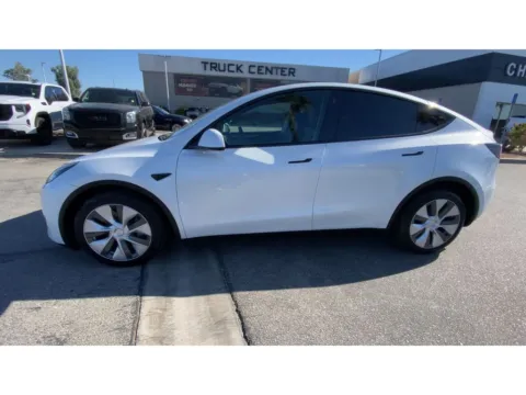 More photos of 2023 Tesla Model Y Long Range at Chavez-Jessup GMC, CA