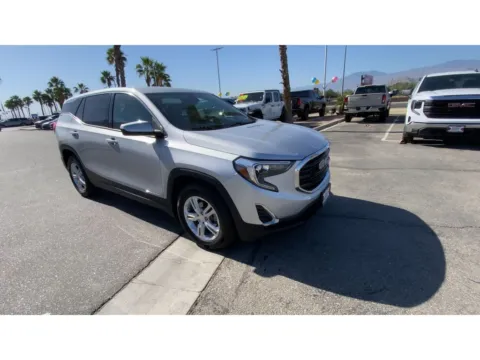 Photos of 2018 GMC Terrain SLE for sale in Indio, CA at Chavez-Jessup GMC