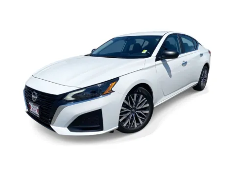 White 2025 Nissan Altima SV for sale in Indio, CA