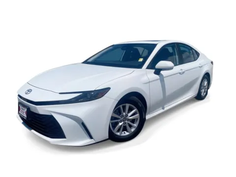 White 2025 Toyota Camry Hybrid LE for sale in Indio, CA