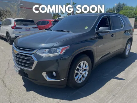Gray 2019 Chevrolet Traverse LT Cloth for sale in Indio, CA