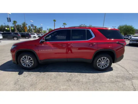 More photos of 2022 Chevrolet Traverse LT Cloth at Chavez-Jessup GMC, CA