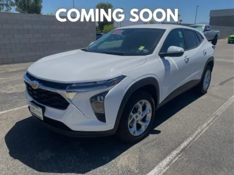 White 2024 Chevrolet Trax LS for sale in Indio, CA