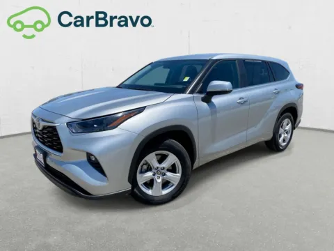 Silver 2025 Toyota Highlander LE for sale in Indio, CA