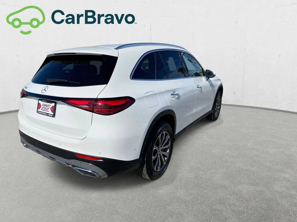 Mercedes-Benz GLC photo 35