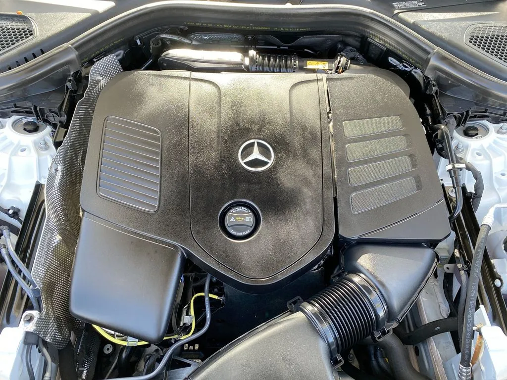 Mercedes-Benz GLC photo 29