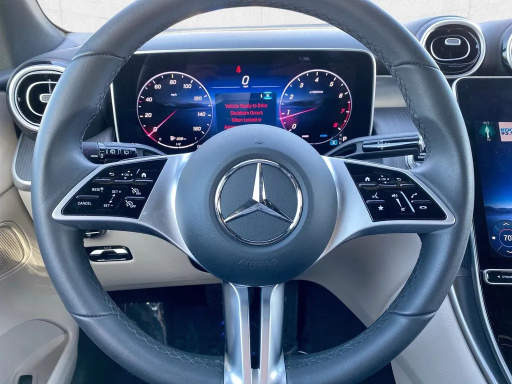 Mercedes-Benz GLC photo 11