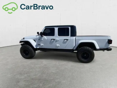 More photos of 2023 Jeep Gladiator Sport S at Chavez-Jessup GMC, CA