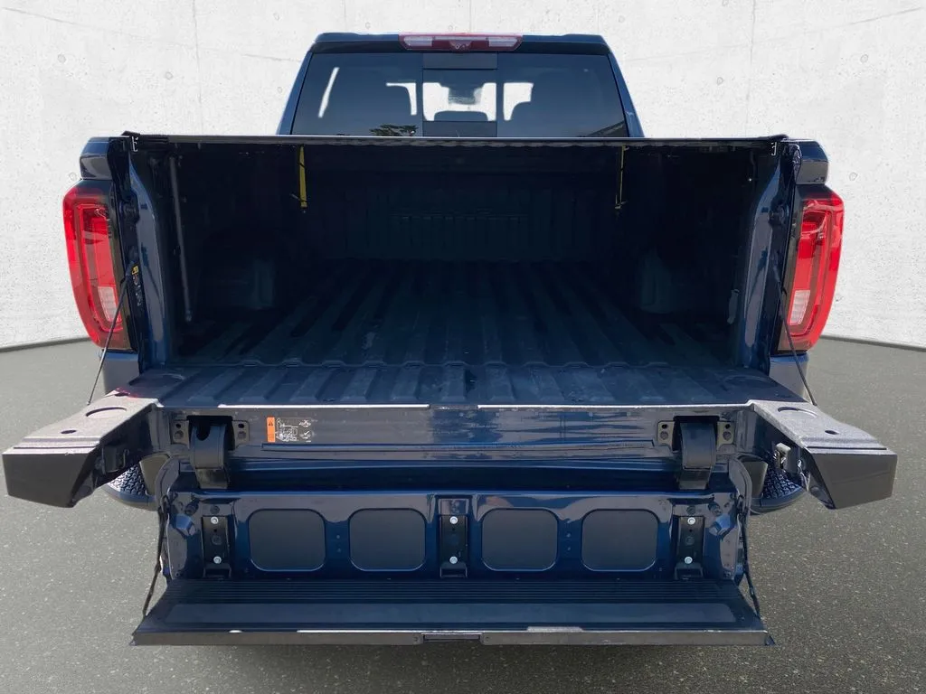 GMC Sierra photo 29
