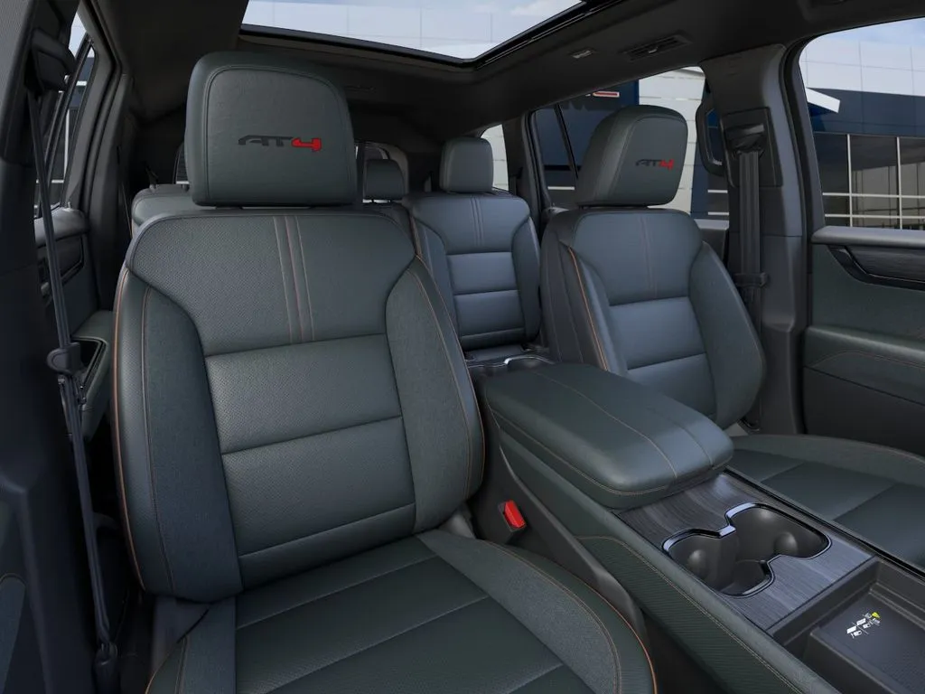 GMC Acadia photo 16