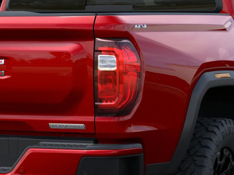 GMC Canyon photo 11