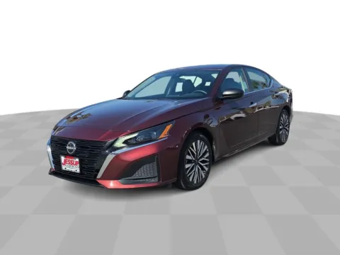 More photos of 2024 Nissan Altima 2.5 SV at Chavez-Jessup GMC, CA