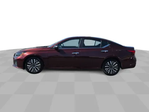 More photos of 2024 Nissan Altima 2.5 SV at Chavez-Jessup GMC, CA