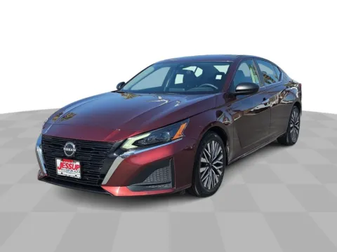 Red 2024 Nissan Altima 2.5 SV for sale in Indio, CA