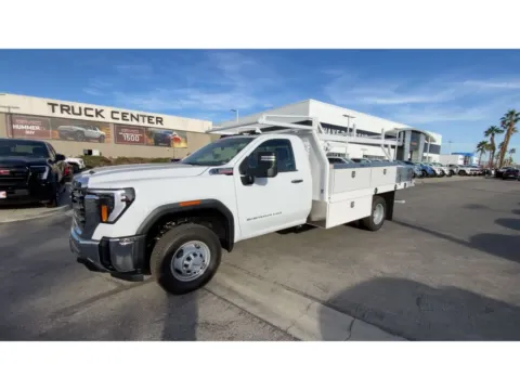 More photos of 2026 GMC Sierra Pro at Chavez-Jessup GMC, CA