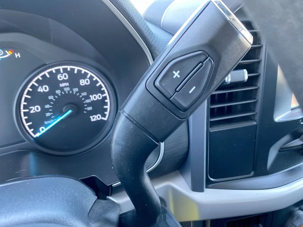 Ford F-150 photo 15