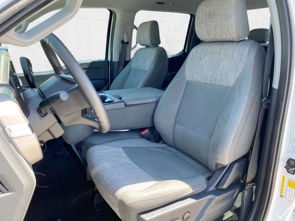 Ford F-150 photo 18
