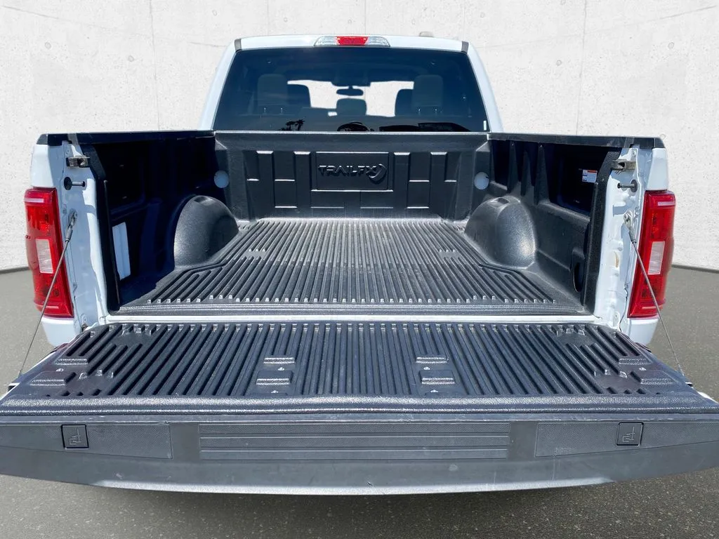 Ford F-150 photo 25