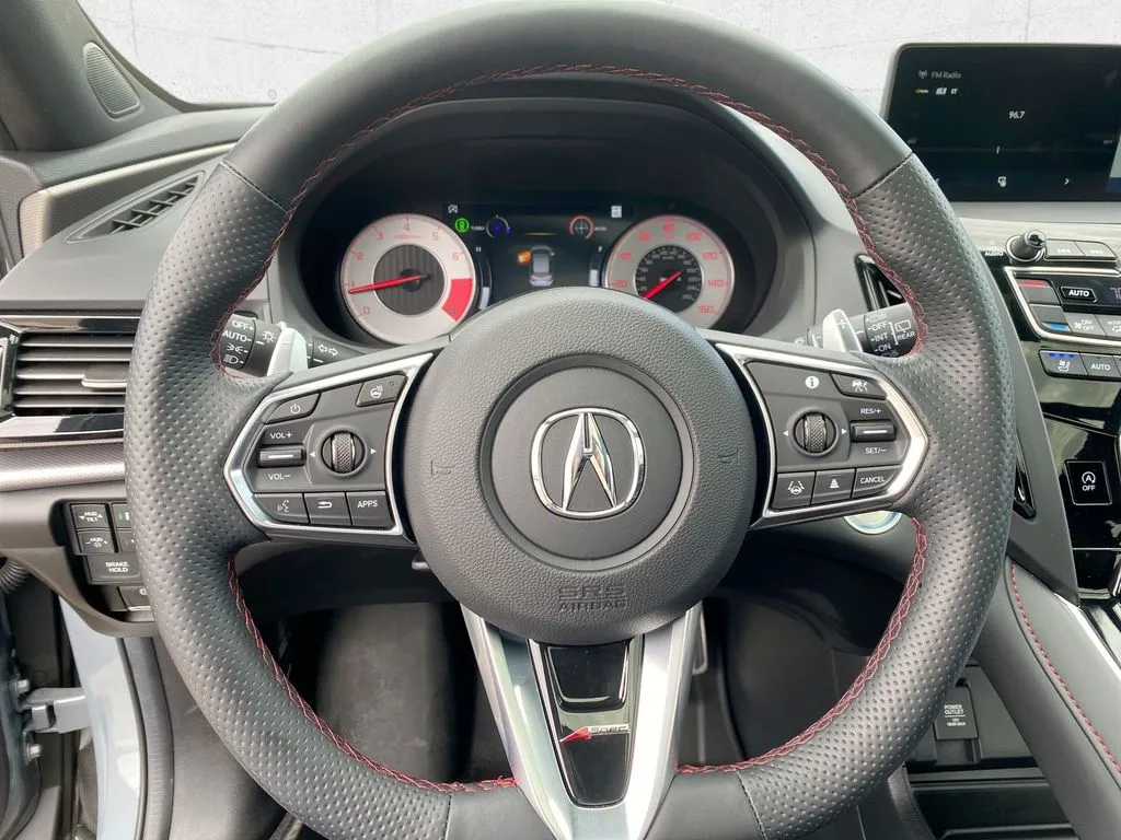 Acura RDX photo 11