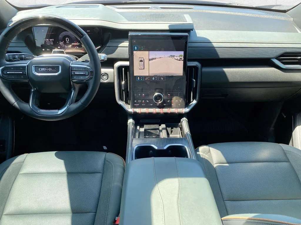 GMC Acadia photo 23